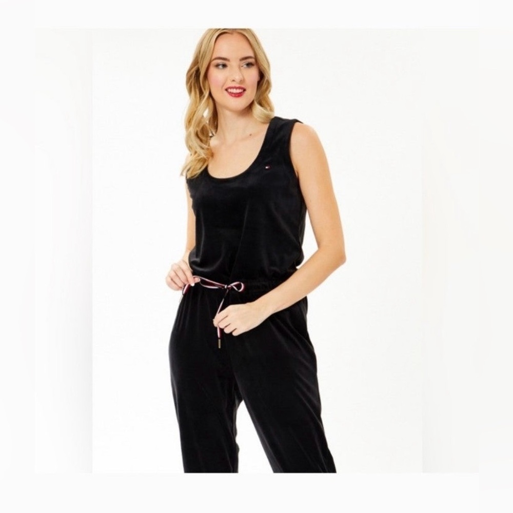 🌺TOMMY HILFIGER BLACK VELOUR SLEEVELESS JUMPSUIT SIZE XL🌺